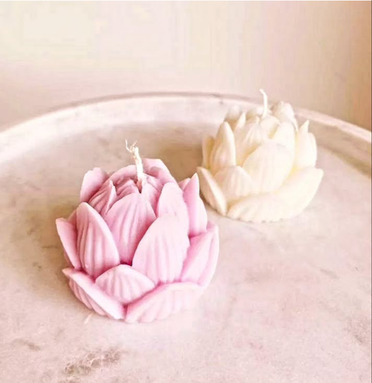 Lotus flower candle