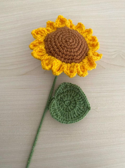 Crochet sun flower